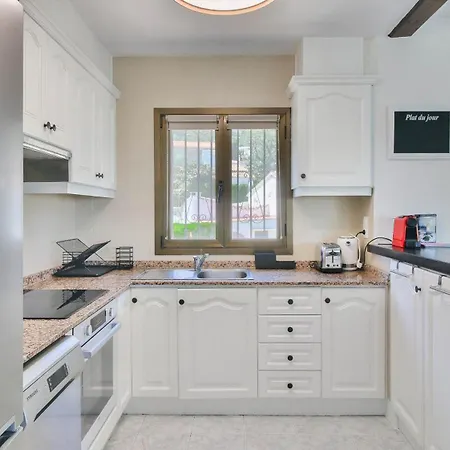 Don Quijote Am 6 P By Carlosferien * Denia