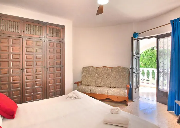 Don Quijote Am 6 P By Carlosferien Villa Denia