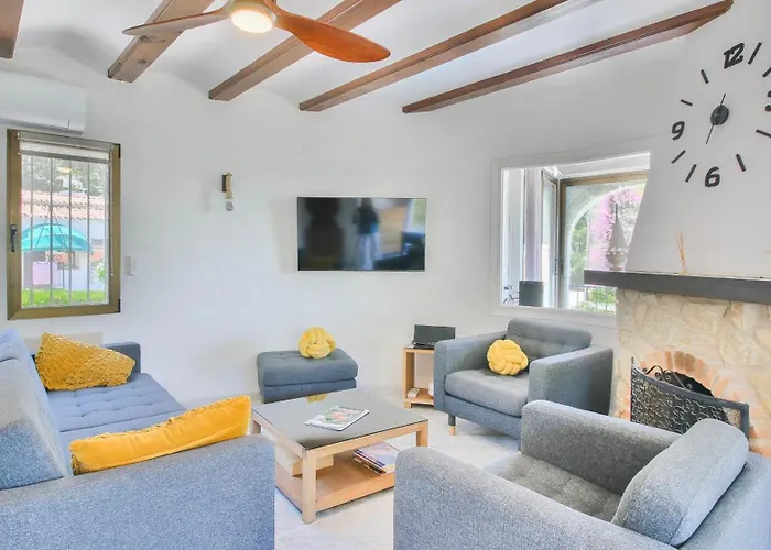 Don Quijote Am 6 P By Carlosferien Villa Denia